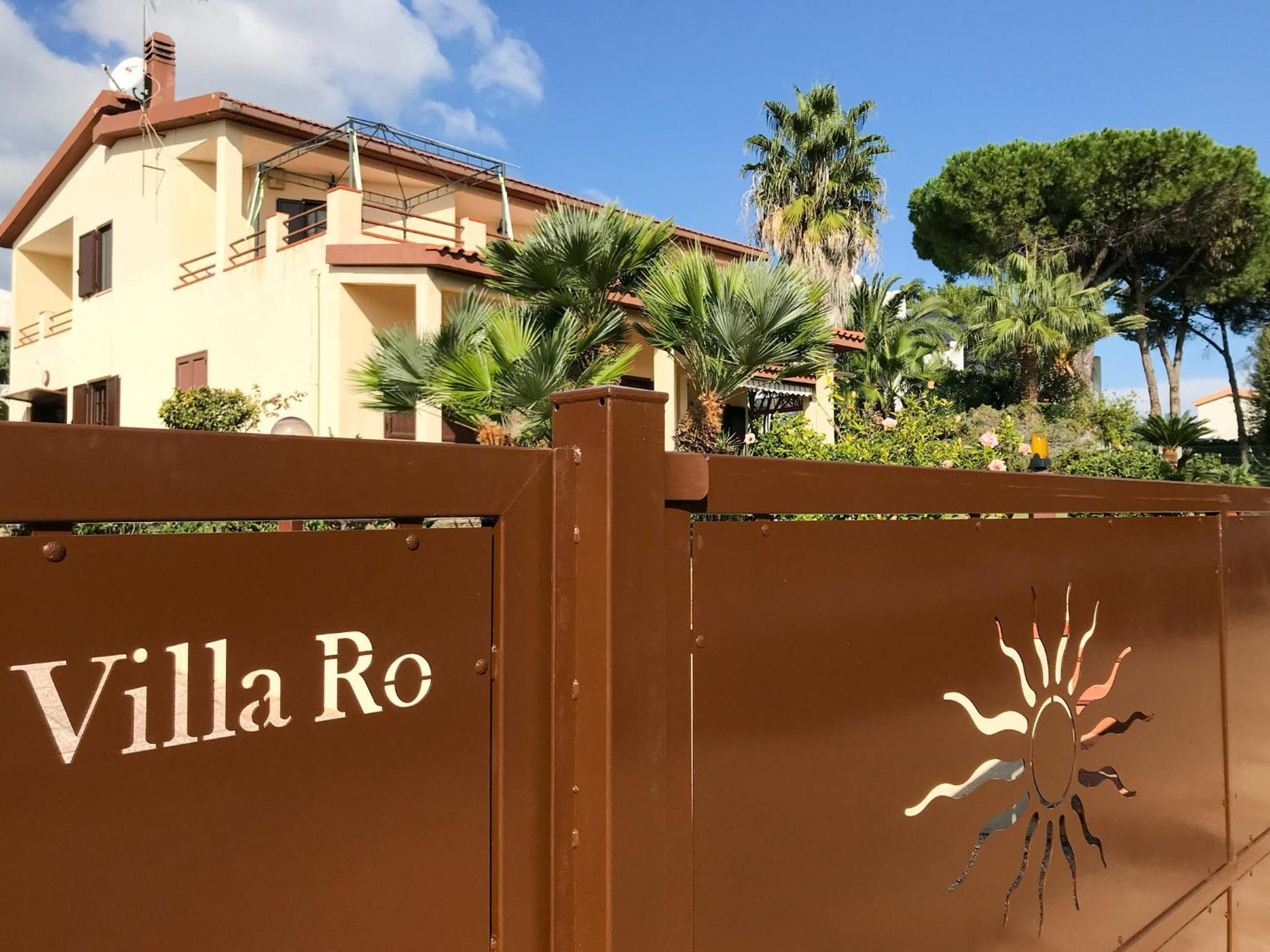 Villa Ro Porto Columbu - Perd'E Sali Ngoại thất bức ảnh
